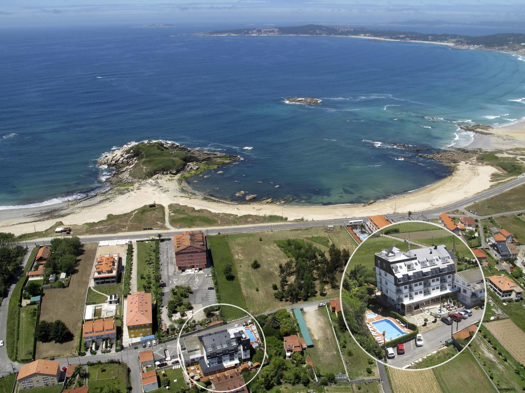 Hotel Piñeiro Playa de la Lanzada Buitenkant foto